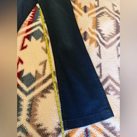 NWT 7 For All Mankind DOJO Blue Black Santiago Size 28 Flare Jeans - Picture 9 of 10